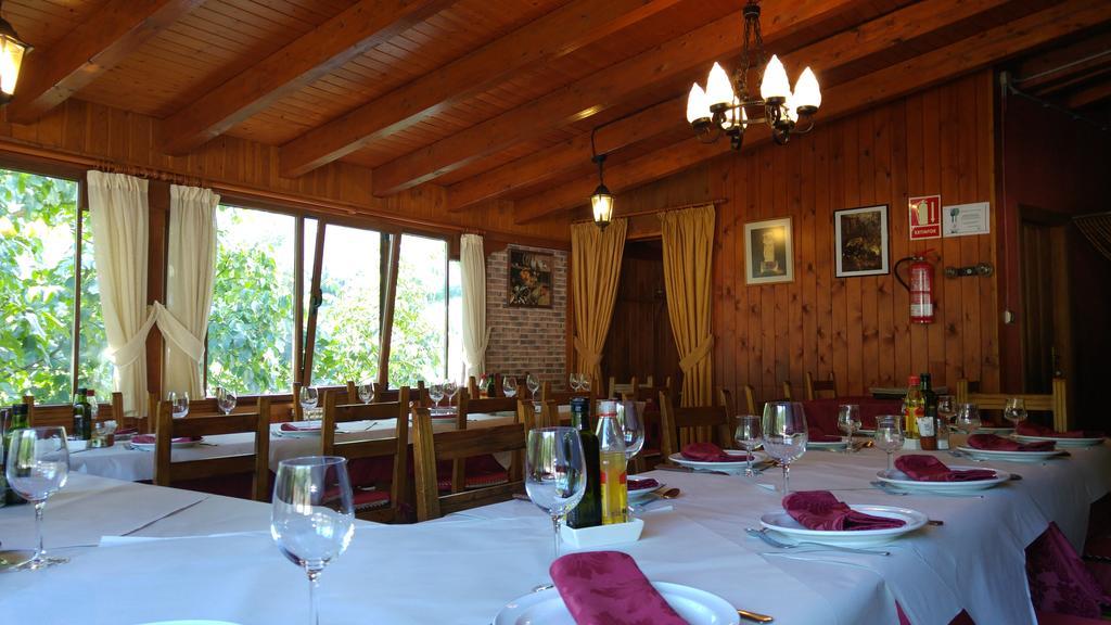 Hostal El Peregrino La Portela de Valcarce Zewnętrze zdjęcie